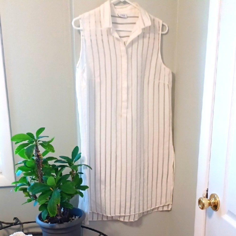 AKRIS punto, Sz 10, Sheer White Striped Sleeveless Shirt